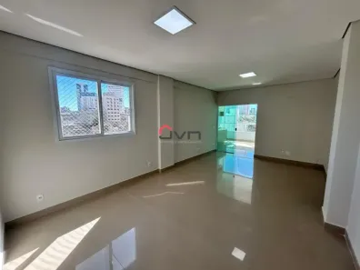 com 3 Quartos para alugar, 110m² no Saraiva, Uberlândia