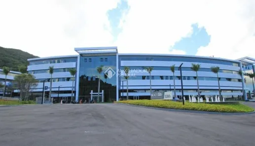 Sala Comercial para alugar, 80m² no Saco Grande, Florianópolis