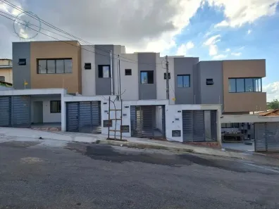 Casa com 2 Quartos à venda, 85m² no Planalto, Belo Horizonte
