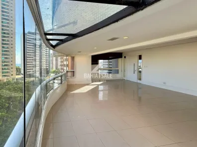 Apartamento com 3 Quartos à venda, 236m² no Candeal, Salvador