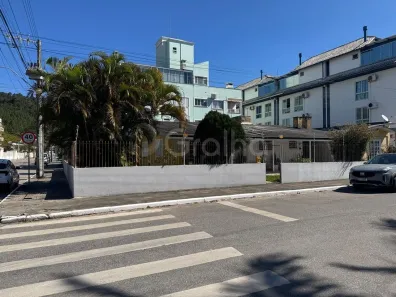 Lote/Terreno à venda, 450m² no Canasvieiras, Florianópolis
