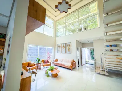 Sobrado com 2 Quartos à venda, 338m² no Canadá, Cascavel