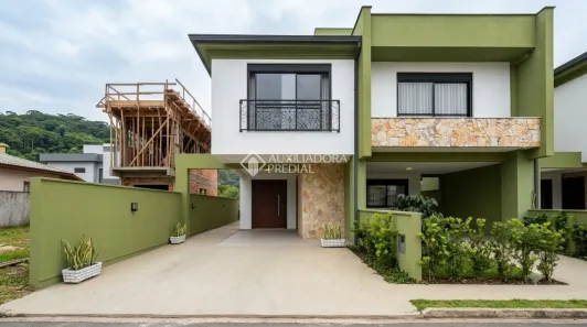 Casa com 3 Quartos para alugar, 152m² no Ribeirão da Ilha, Florianópolis