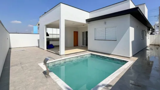 Casa com 3 Quartos para alugar, 149m² no Residencial Central Parque, Salto