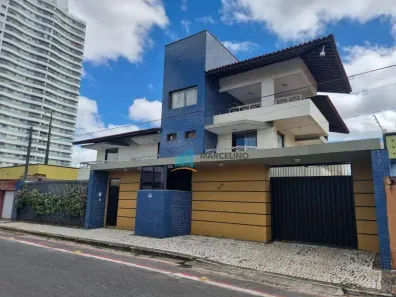 Casa com 5 Quartos para alugar, 700m² no Parque Araxá, Fortaleza