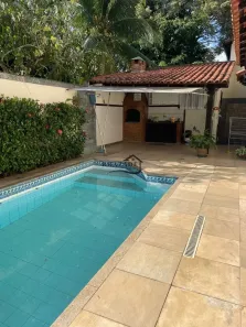 Casa com 4 Quartos à venda, 212m² no Camboinhas, Niterói