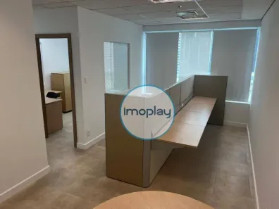 Sala Comercial para alugar, 82m² no Jardim das Acácias, São Paulo