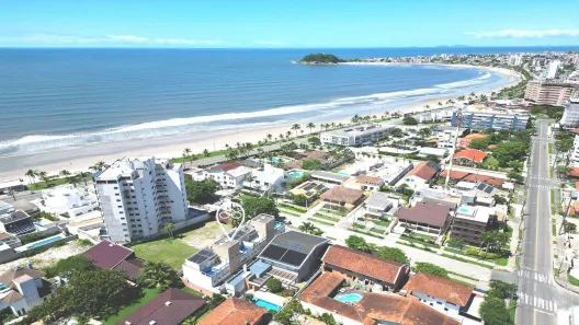 Sobrado com 3 Quartos à venda, 269m² no Guaratuba, Guaratuba