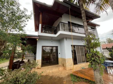 Casa com 4 Quartos à venda, 414m² no Vila Frezzarim, Americana