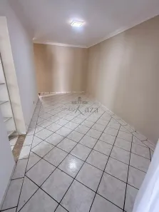 Casa com 3 Quartos à venda, 120m² no Parque Califórnia, Jacareí