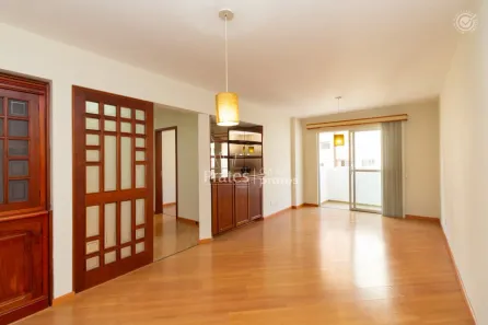 Apartamento com 2 Quartos para alugar, 81m² no Bigorrilho, Curitiba