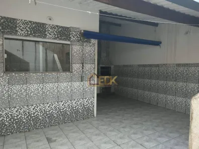 Sobrado com 3 Quartos à venda, 96m² no Primeiro de Maio, Jacareí
