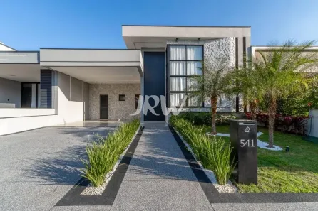 Casa com 3 Quartos à venda, 300m² no Jardim Residencial Dona Lucilla, Indaiatuba