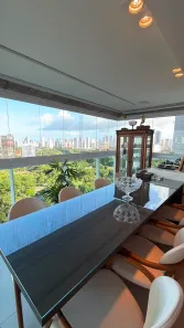 Apartamento com 3 Quartos à venda, 204m² no Jaqueira, Recife