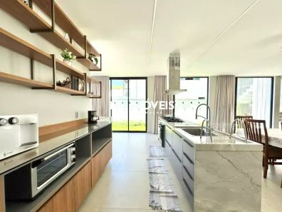 Casa com 4 Quartos à venda, 280m² no Lagoa, Macaé