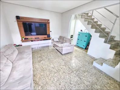 Casa com 2 Quartos à venda, 89m² no Copacabana, Belo Horizonte