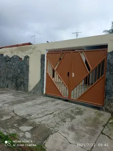 Casa com 3 Quartos à venda, 180m² no Conceição, Feira de Santana