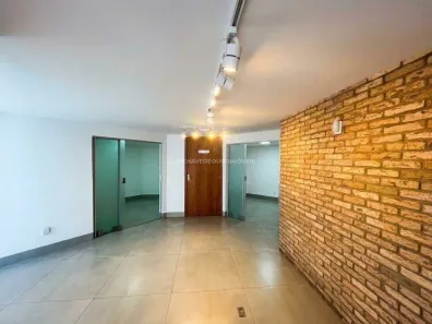 Sala Comercial para alugar, 358m² no Centro, Uberaba