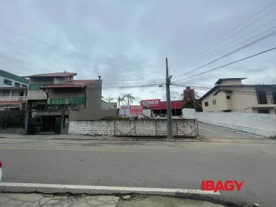 Lote/Terreno para alugar, 307m² no Picadas do Sul, São José