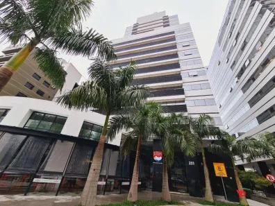 Apartamento com 2 Quartos para alugar, 57m² no Centro Cívico, Curitiba