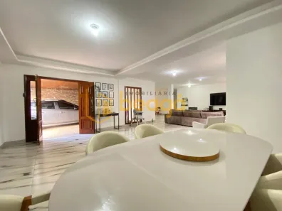 Casa com 4 Quartos à venda, 270m² no Castelo, Belo Horizonte