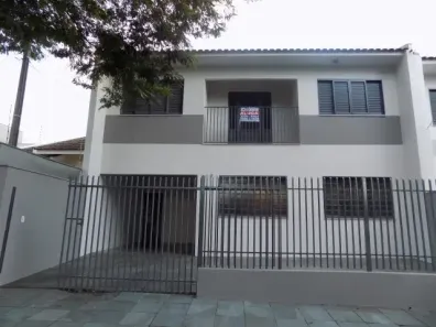 Sobrado com 3 Quartos para alugar, 270m² no Jardim Alvorada, Maringá