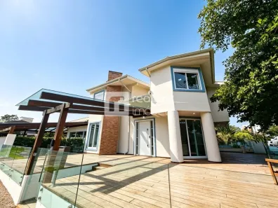 Casa com 4 Quartos para alugar, 204m² no Jurerê, Florianópolis