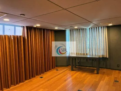 Sala Comercial para alugar, 700m² no Vila Madalena, São Paulo