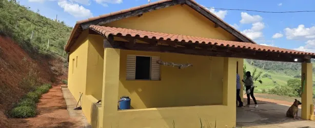 Fazenda/Sítio com 2 Quartos à venda, 10000m² no , Camanducaia