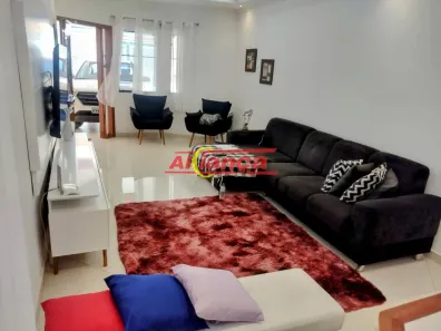 Sobrado com 4 Quartos à venda, 181m² no Parque Renato Maia, Guarulhos