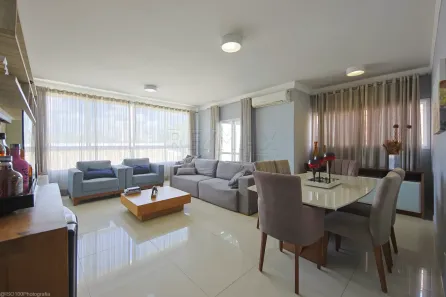 Sobrado com 3 Quartos à venda, 389m² no Jardim Quintas das Videiras, Jundiaí