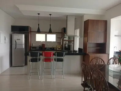 Apartamento com 3 Quartos à venda, 298m² no Centro, Botucatu