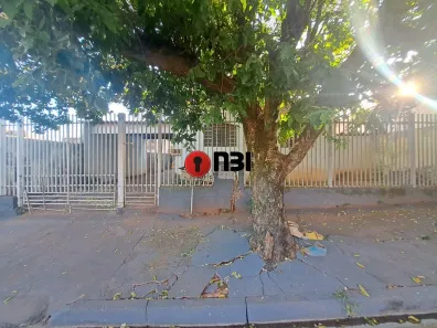 Casa com 2 Quartos para alugar, 117m² no Parque do Sol, São José do Rio Preto