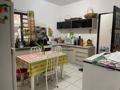Casa com 4 Quartos à venda, 218m² no Parque Nova Carioba, Americana