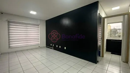Sala Comercial à venda, 38m² no Centro, Jundiaí