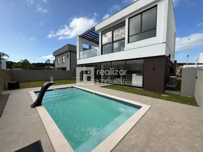 Casa de Condomínio com 3 Quartos para alugar, 298m² no São João do Rio Vermelho, Florianópolis