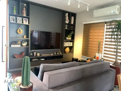 Casa com 3 Quartos à venda, 260m² no Indianópolis, São Paulo
