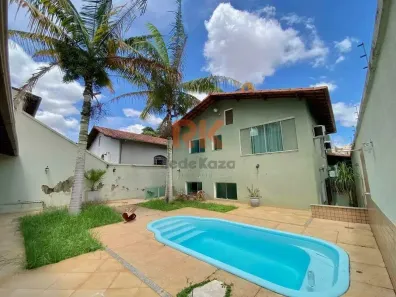 Casa com 3 Quartos à venda, 372m² no Santa Amélia, Belo Horizonte