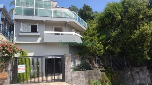 Casa com 3 Quartos à venda, 148m² no Santa Corona, Caxias do Sul