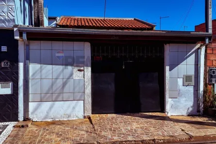 Casa com 2 Quartos à venda, 110m² no Jardim Imperial, Leme