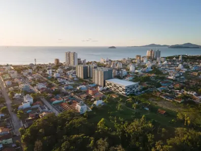Apartamento com 2 Quartos à venda, 67m² no Itacolomi, Balneário Piçarras