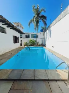 Casa com 5 Quartos à venda, 250m² no Jardim Virgínia, Guarujá