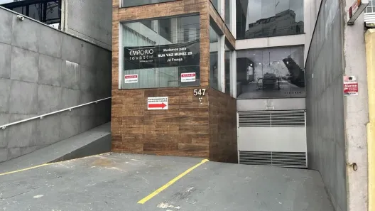 Prédio Comercial para alugar, 750m² no Água Fria, São Paulo