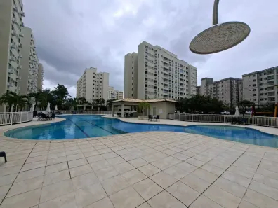 Apartamento com 3 Quartos para alugar, 82m² no Buraquinho, Lauro de Freitas