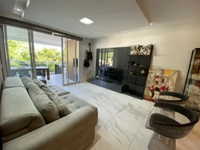 Apartamento com 3 Quartos para alugar, 114m² no Cachoeira do Bom Jesus, Florianópolis