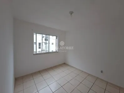 Apartamento com 2 Quartos para alugar, 50m² no Pimenteiras, Teresópolis