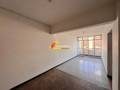 Apartamento com 3 Quartos para alugar, 90m² no Centro, Divinópolis