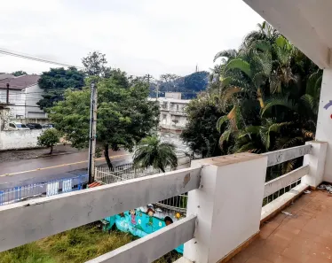 Casa com 3 Quartos à venda, 244m² no Teresópolis, Porto Alegre