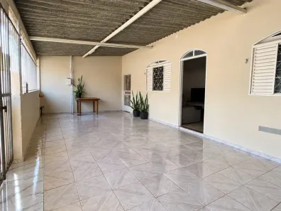 Casa com 4 Quartos à venda, 121m² no Samambaia Norte, Brasília