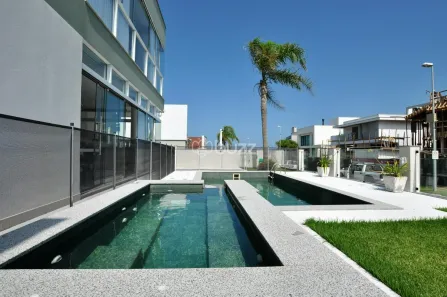 Casa de Condomínio com 5 Quartos à venda, 343m² no Morro das Pedras, Florianópolis